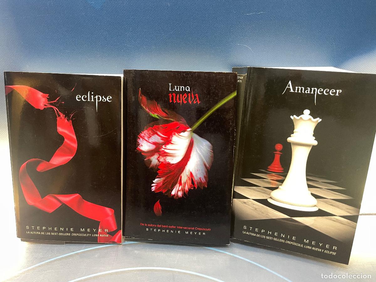 Libros de segunda mano: Saga crep&uacute;sculo de stephenie Meyer 3 libros