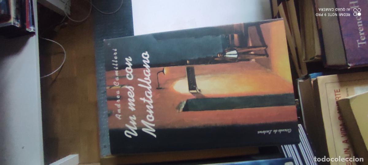 Libros de segunda mano: Un mes con Montalbano - Andrea Camilleri - C&iacute;rculo de Lectores 1999
