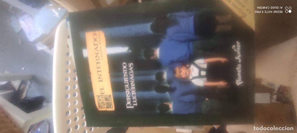 Libros de segunda mano: EL INTERNADO Laguna Negra, n&deg;3: Persiguiendo Luci&eacute;rnagas. Planeta Junior. Globomedia. 2008