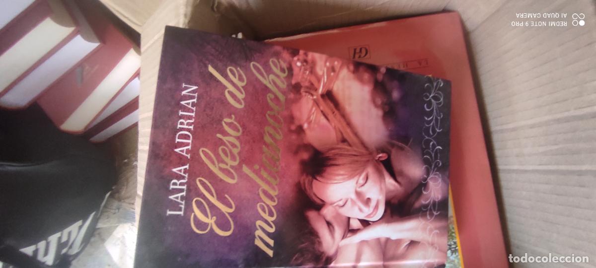Libros de segunda mano: EL BESO DE MEDIANOCHE - LARA ADRIAN - RBA EDITORIAL 2009