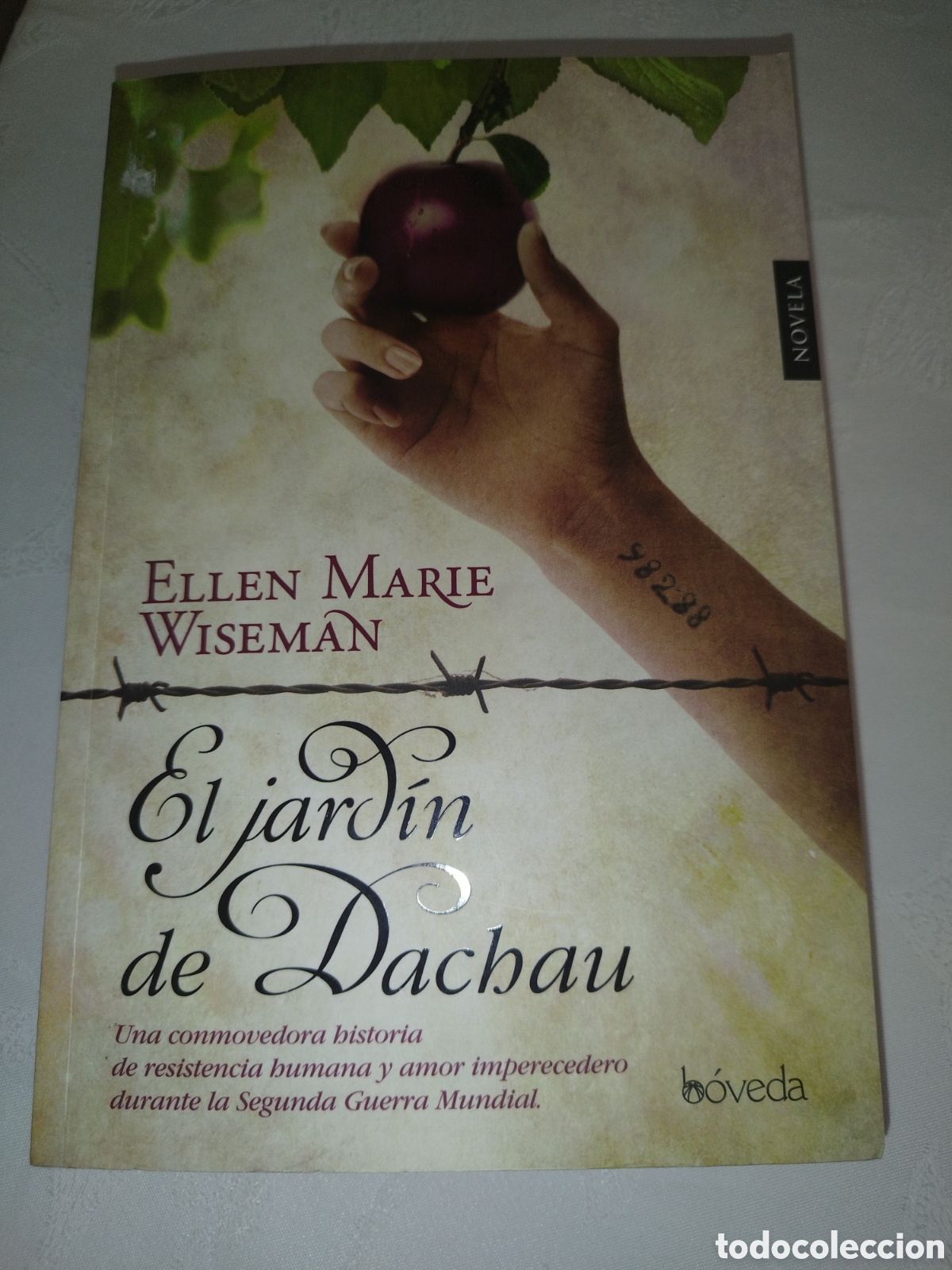 Libros de segunda mano: ELLEN MARIE WISEMAN: EL JARD&Iacute;N DE DACHAU. ED. BOVEDA, 2014 PRIMERA EDICION. II GUERRA MUNDIAL