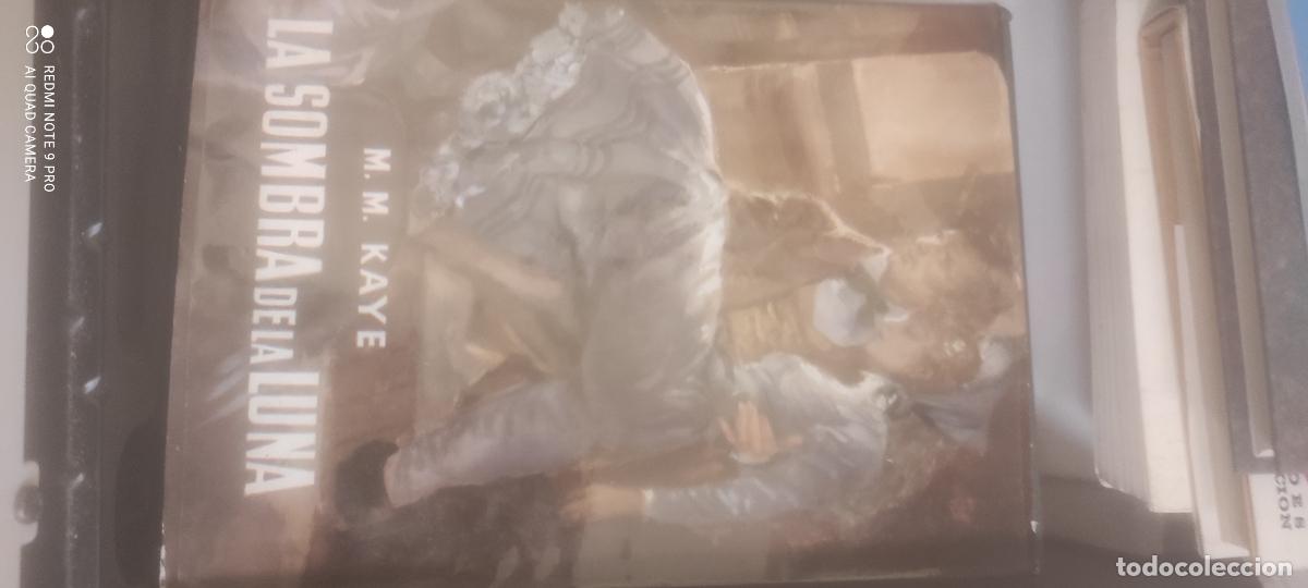 Libros de segunda mano: La sombra de la luna - M. M. Kaye