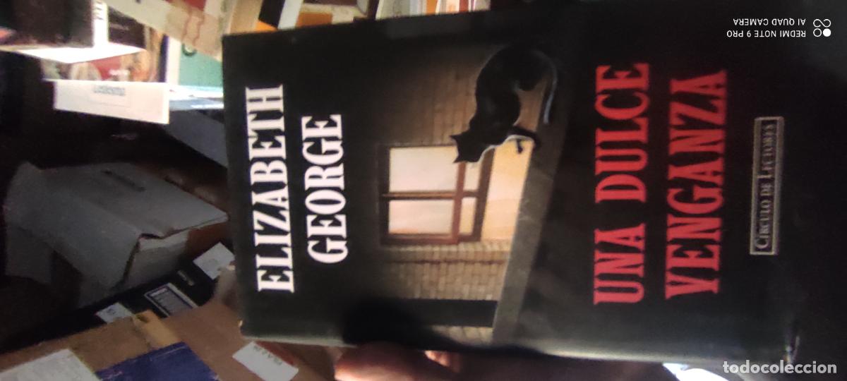 Libros de segunda mano: Una dulce venganza: George, Elizabeth.
