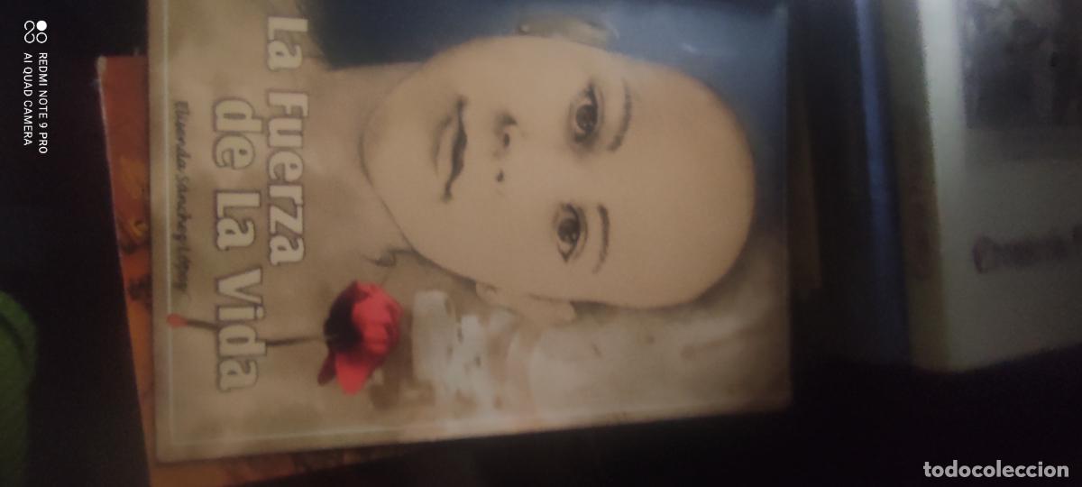 Libros de segunda mano: LA FUERZA DE LA VIDA (ELISENDA S&Aacute;NCHEZ L&Oacute;PEZ) EDICIONES NIOCIA-2007