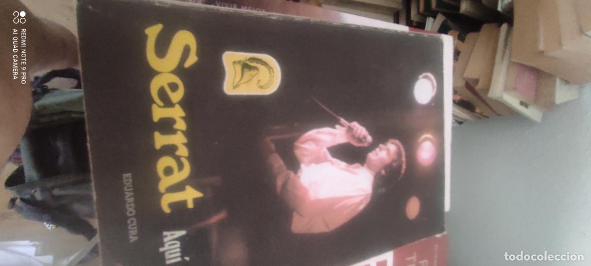 Libros de segunda mano: SERRAT AQU&Iacute; Y AHORA - EDUARDO CURA - EDITORES VARIOS - 1987