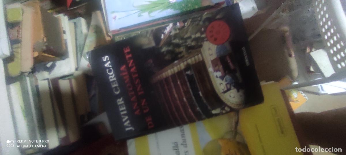 Libros de segunda mano: Cercas. Anatom&iacute;a de un instante - Foto 1