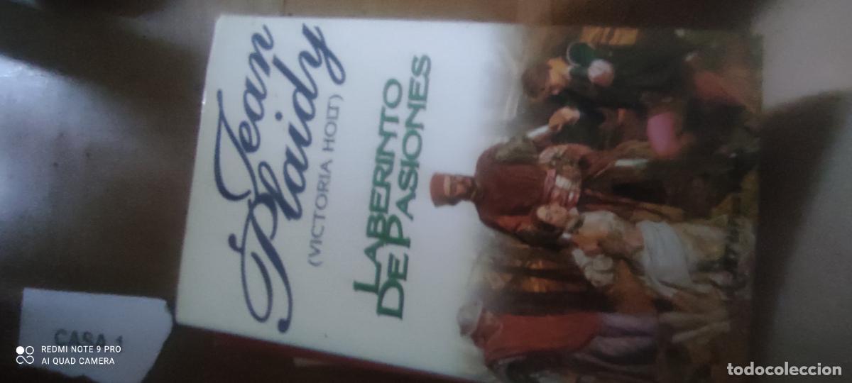 Libros de segunda mano: LABERINTO DE PASIONES. JEAN PLAIDY. VICTORIA HOLT