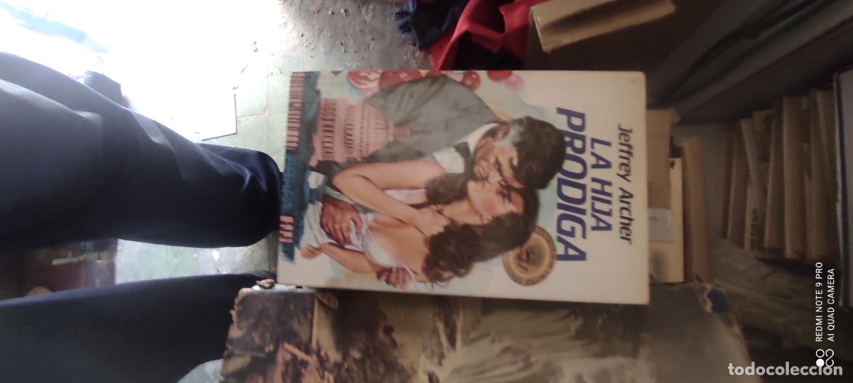 Libros de segunda mano: Archer. la hija pr&oacute;diga
