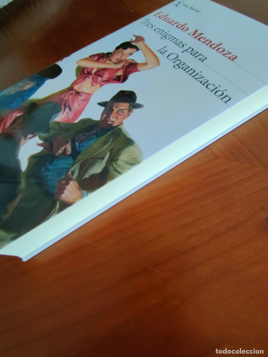 Libros de segunda mano: TRES ENIGMAS PARA LA ORGANIZACI&Oacute;N, EDUARDO MENDOZA