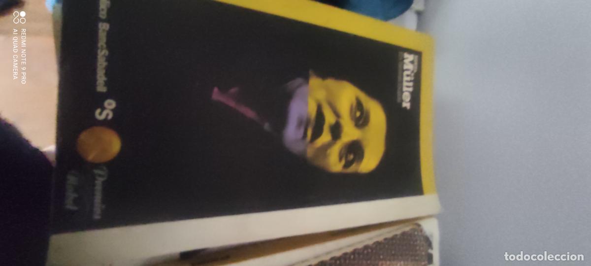 Libros de segunda mano: En tierras bajas. Herta M&uuml;ller. P&uacute;blico Banc Sabadell . 2010.