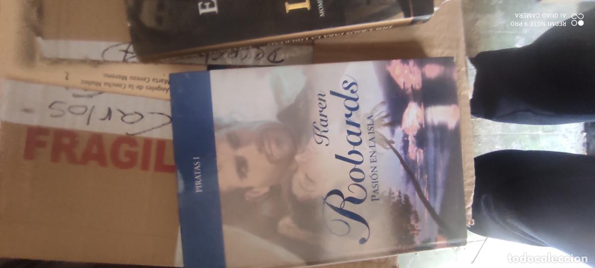 Libros de segunda mano: Pasi&oacute;n en la isla: Robards, Karen