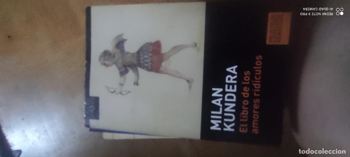 Libros de segunda mano: EL LIBRO DE LOS AMORES RID&Iacute;CULOS - Kundera,Milan
