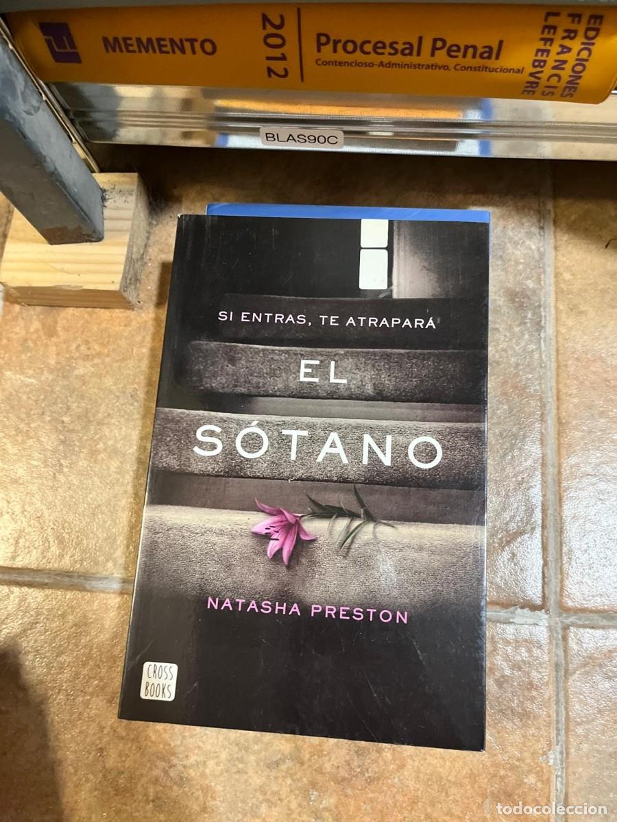 Libros de segunda mano: BLAS90C &mdash; El s&oacute;tano &mdash; Natasha Preston &mdash; Cross Books