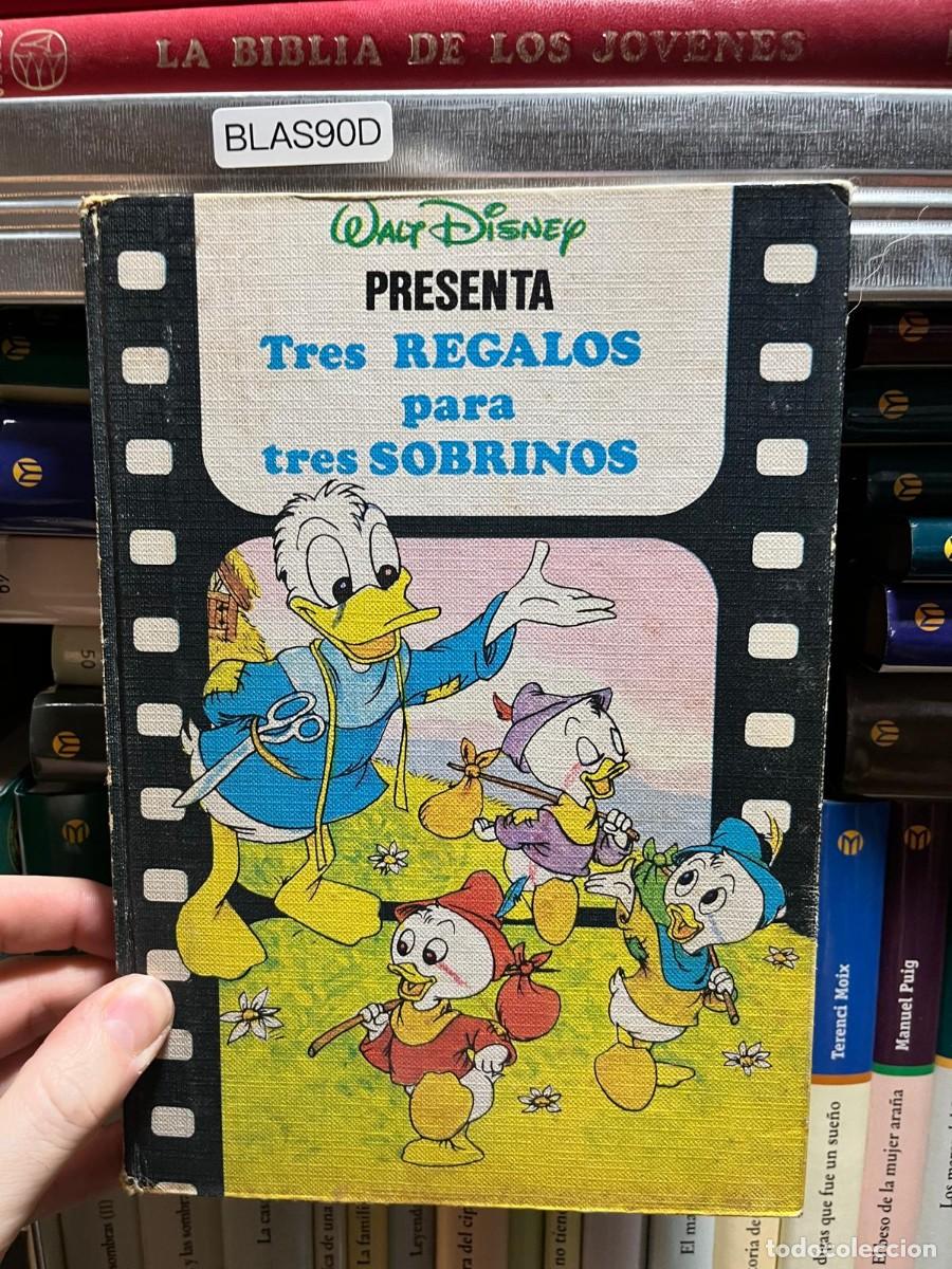 Libros de segunda mano: BLAS90D | Walt Disney &mdash; Editorial Molino - TRES REGALOS PARA TRES SOBRINOS