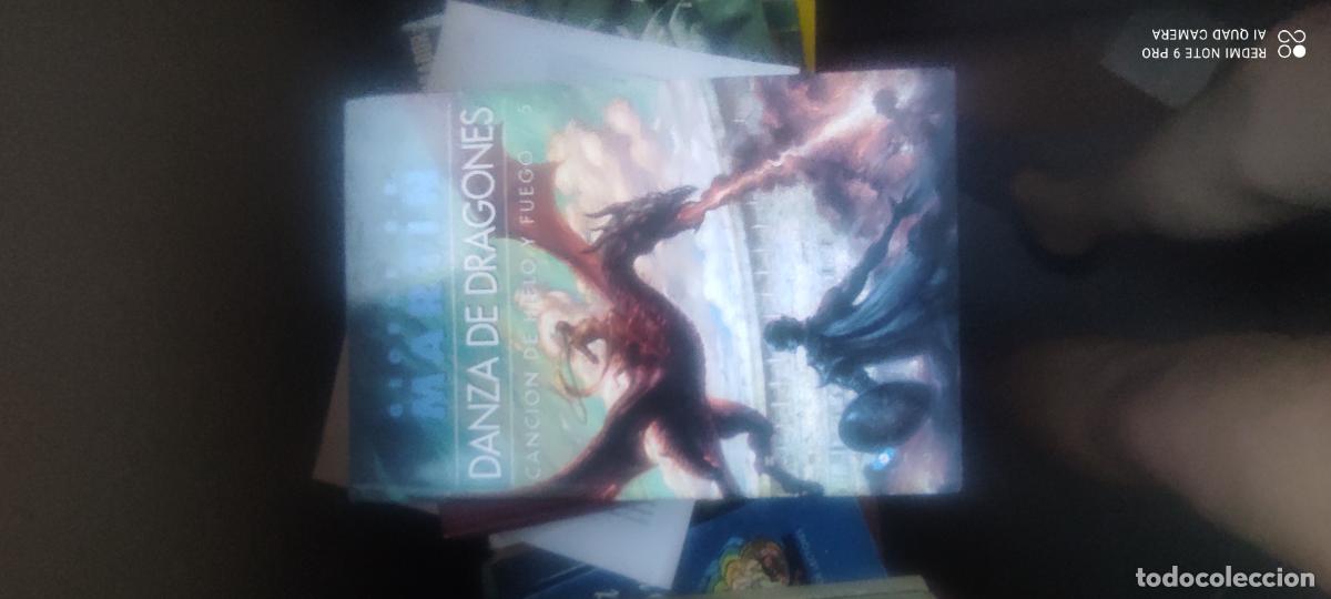 Libros de segunda mano: Danza de dragones George Mart&iacute;n