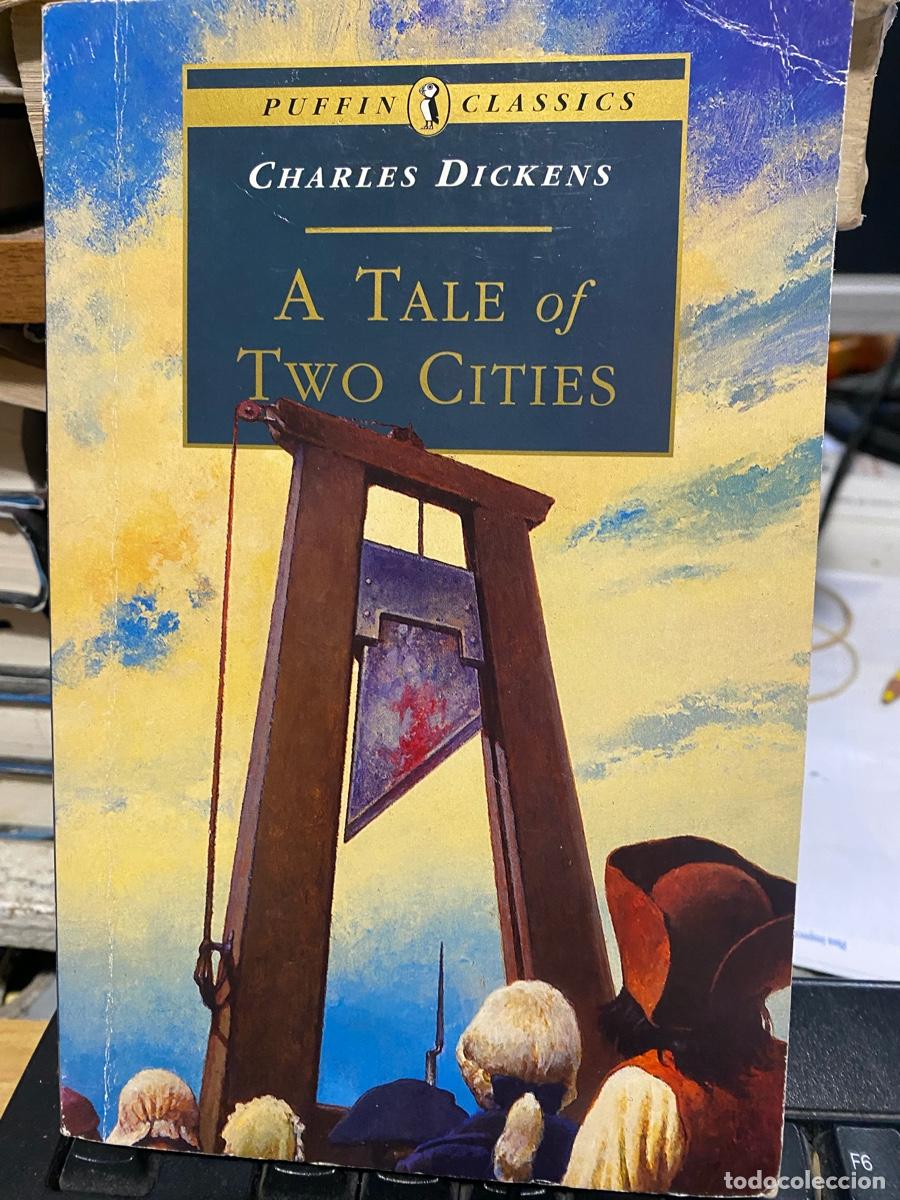 Livros em segunda m&atilde;o: A TSLE OF TWO CITIES, CHARLES DICKENS, EDT. PUFFIN CLASSICS