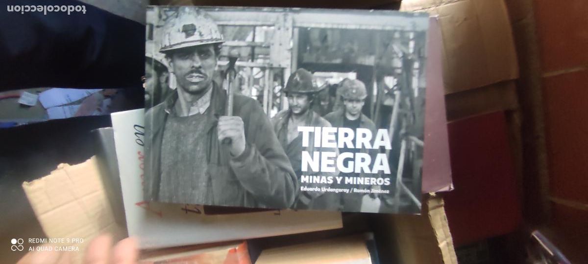 Libros de segunda mano: TIERRA NEGRA. MINAS Y MINEROS. URDANGARAY Y JIM&Eacute;NEZ. LUNA DE ABAJO, 2017.