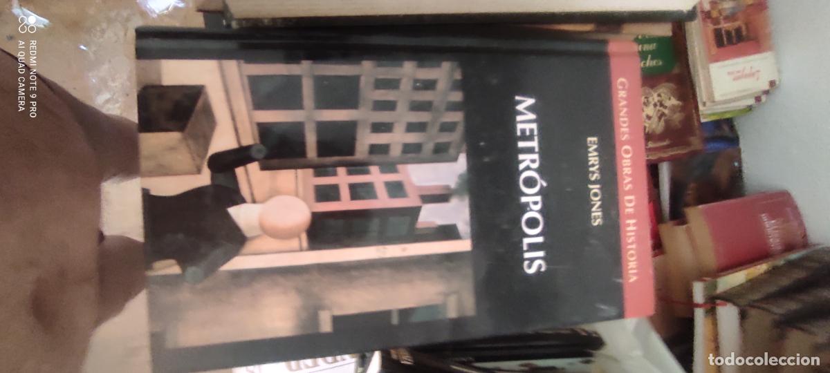 Libros de segunda mano: METR&Oacute;POLIS. LAS GRANDES CIUDADES DEL MUNDO - JONES, EMRYS