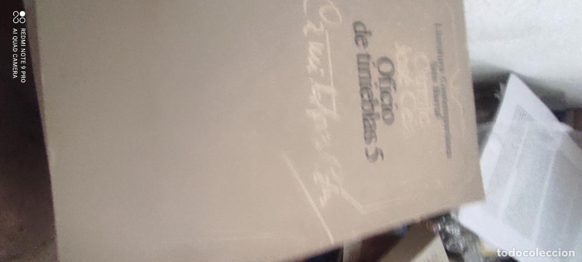 Libri di seconda mano: OFicio de tinieblas 5. Literatura contempor&aacute;nea Seix Barral.