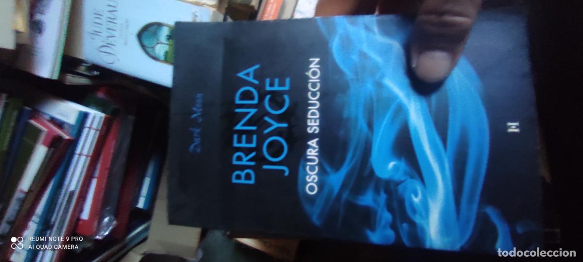 Libros de segunda mano: Oscura seducci&oacute;n - Brenda Joyce