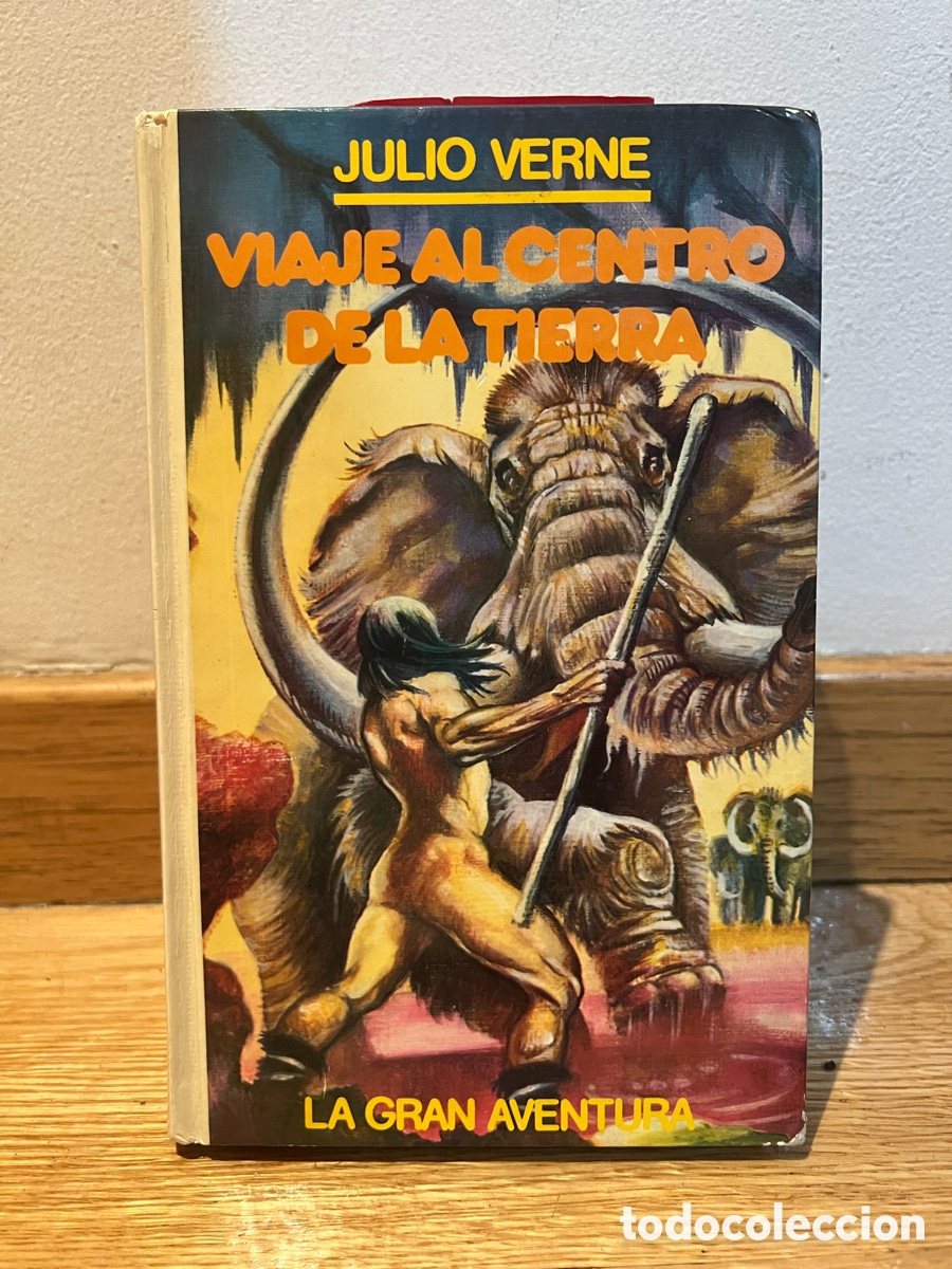 Libros de segunda mano: JULIO VERNE VIAJE AL CENTRO DE LA TIERRAN
