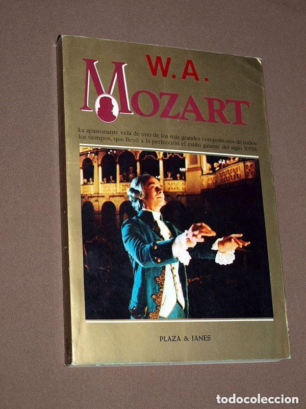 Livres d'occasion: MOZART. SEG&Uacute;N SERIE TELEVISI&Oacute;N. Fran&ccedil;ois de VILLANDRY, Jean VERMEIL y Julie PAVESI. Plaza Jan&eacute;s 1983