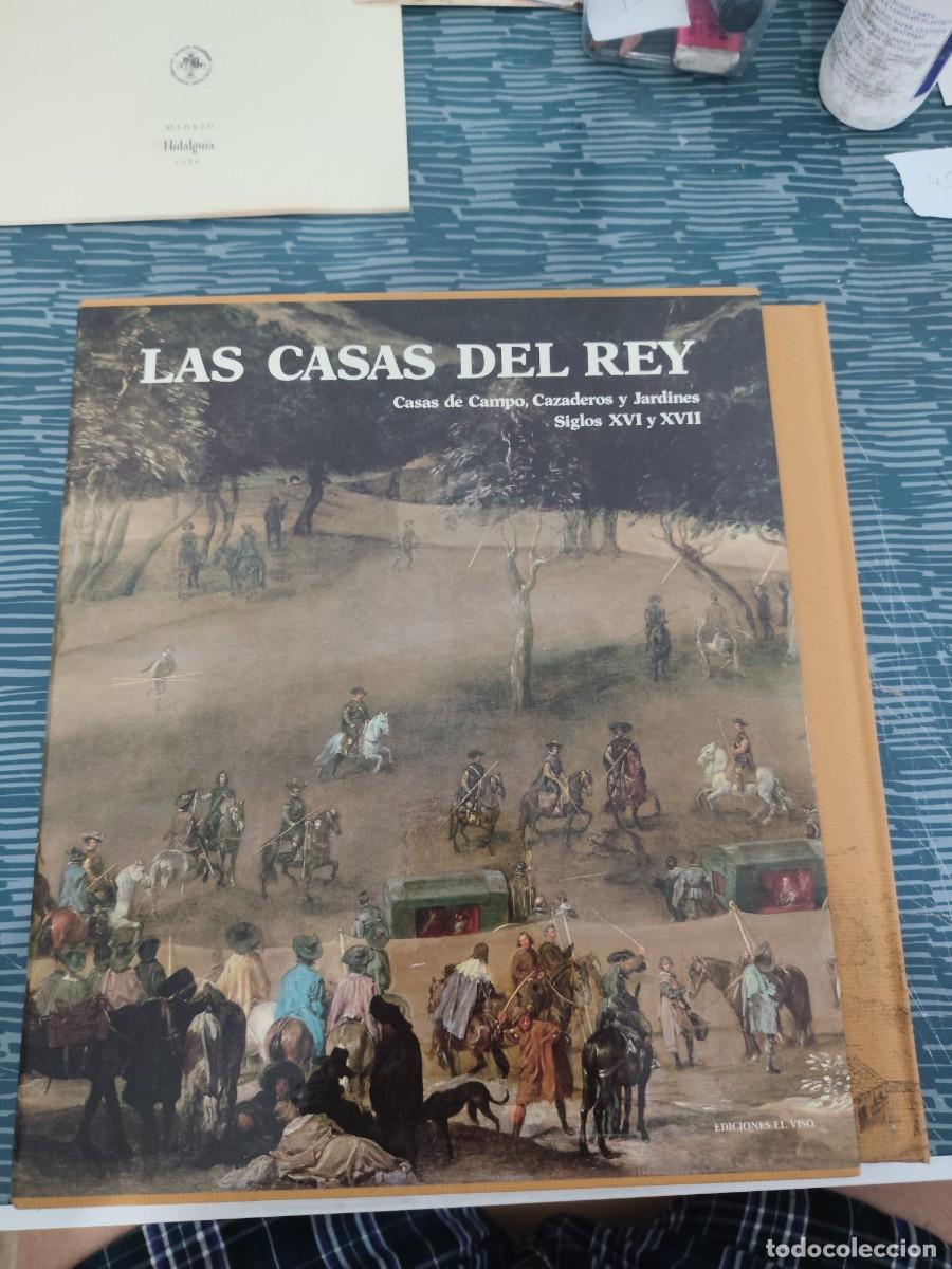 Libros de segunda mano: LAS CASAS DEL REY,CASAS DE CAMPO,CAZADEROS Y JARDINES,SIGLOS XVI Y XVII,J.MIGUEL MORAN,F.CHECA,1986.