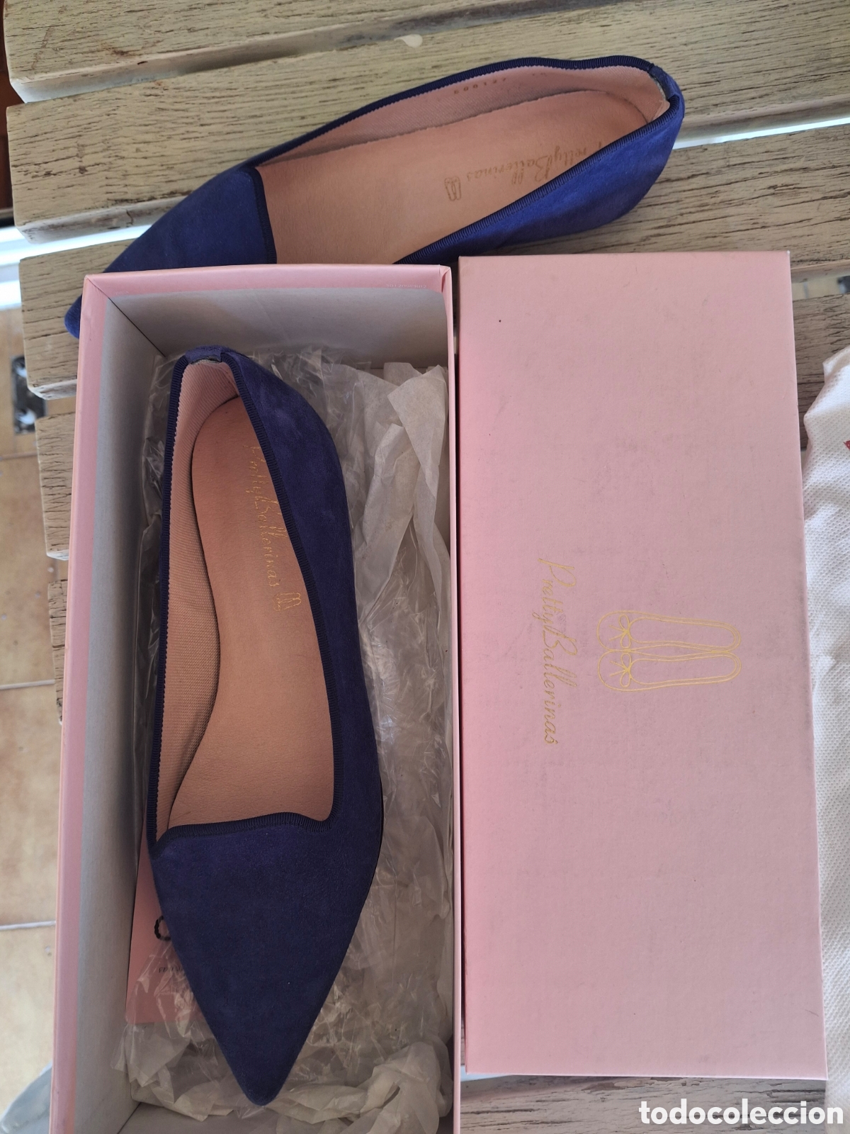 Libros de segunda mano: Zapatos por estrenar