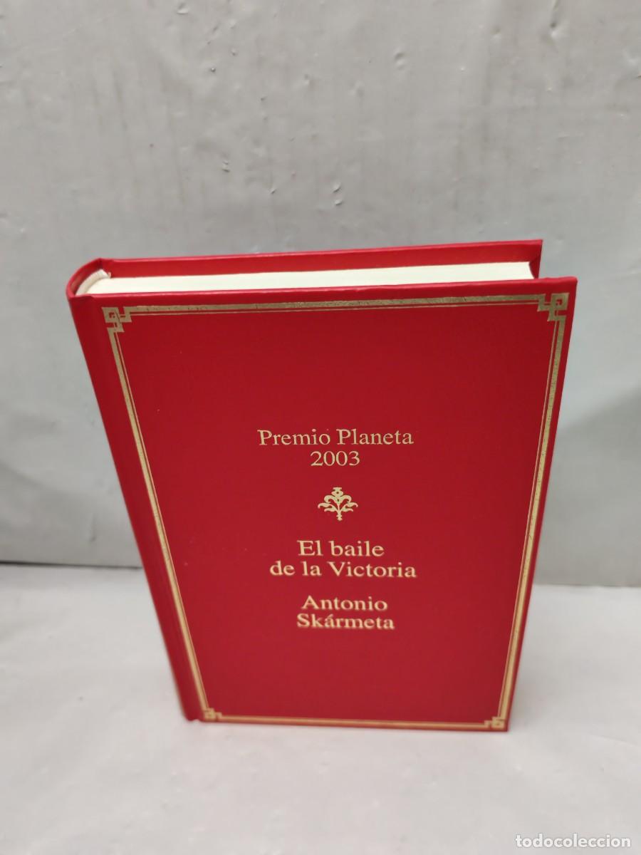 Gebrauchte B&uuml;cher: El Baile de la Victoria (Primera edici&oacute;n, Dedicatoria y Firma Serigrafiadas de Autor)