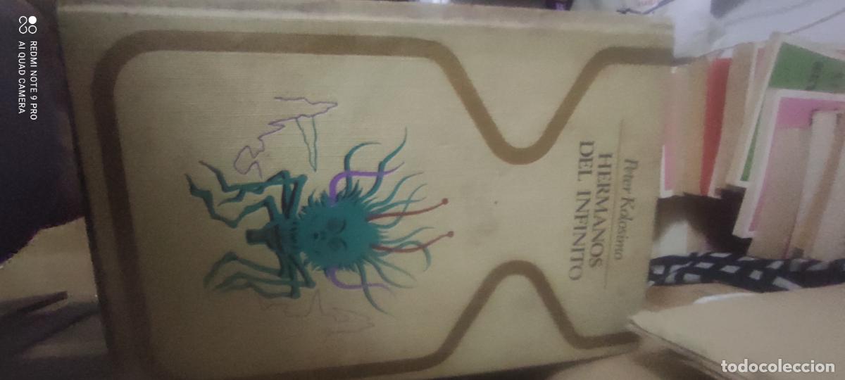 Libros de segunda mano: KOLOSIMO, Peter. Hermanos del infinito (Otros Mundos).