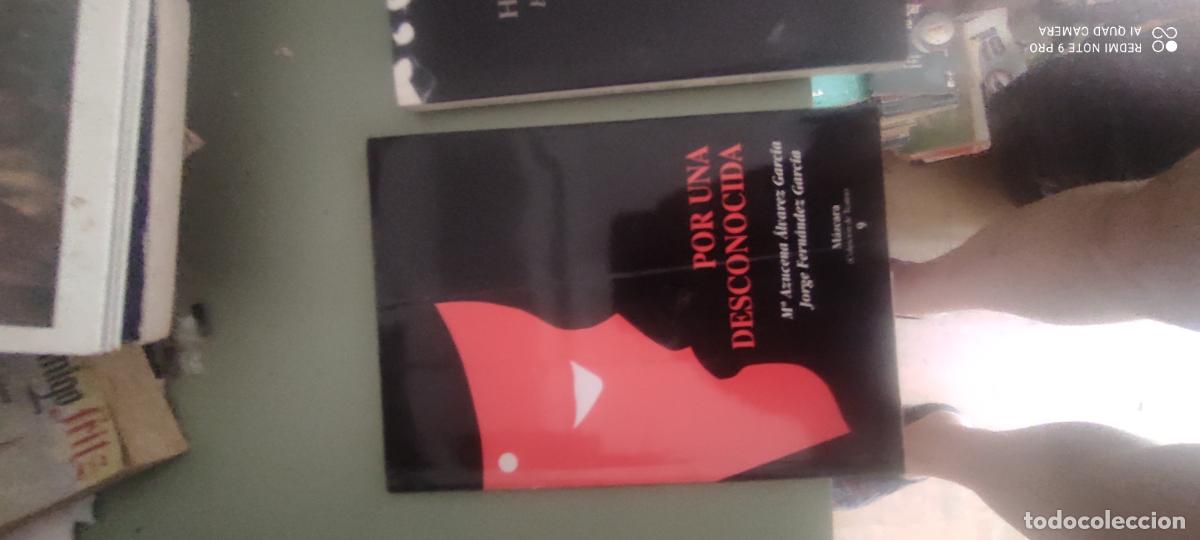 Libros de segunda mano: Azucena Alvarez Garc&iacute;a. Por una desconocida
