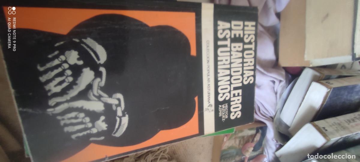 Libros de segunda mano: HISTORIAS DE BANDOLEROS ASTURIANOS. De H&eacute;ctor V&aacute;zquez-Azpiri