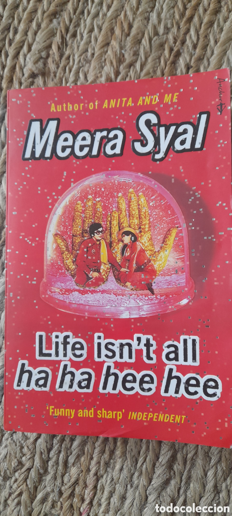 Libros de segunda mano: Life isn't all ha ha hee hee. Meera Syal