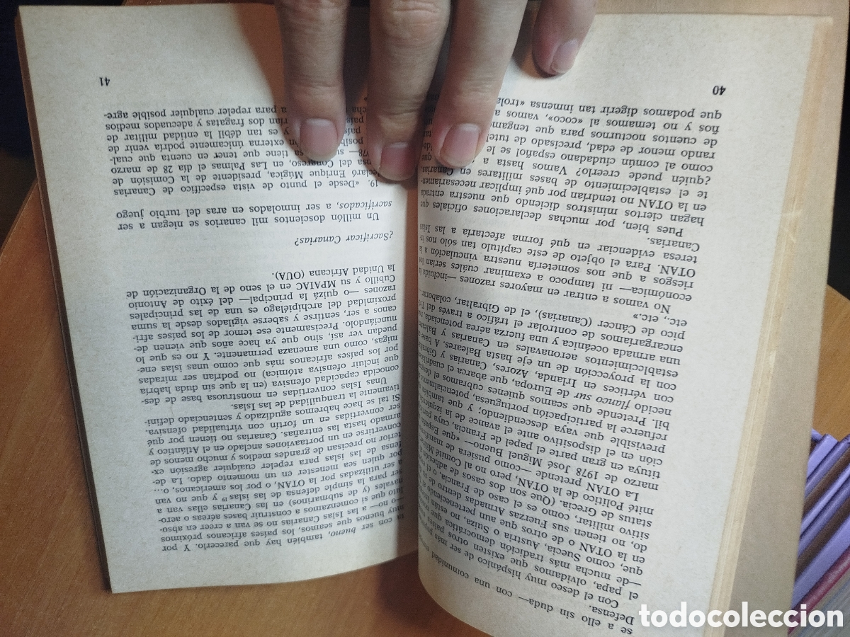 Libros de segunda mano: Objetivo Canarias. Eduardo barrenechea - Foto 3