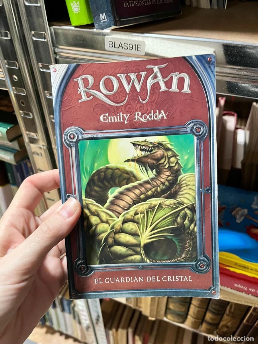 Libros de segunda mano: BLAS91E Emily Rodda Rowan: El guardi&aacute;n del cristal Montena