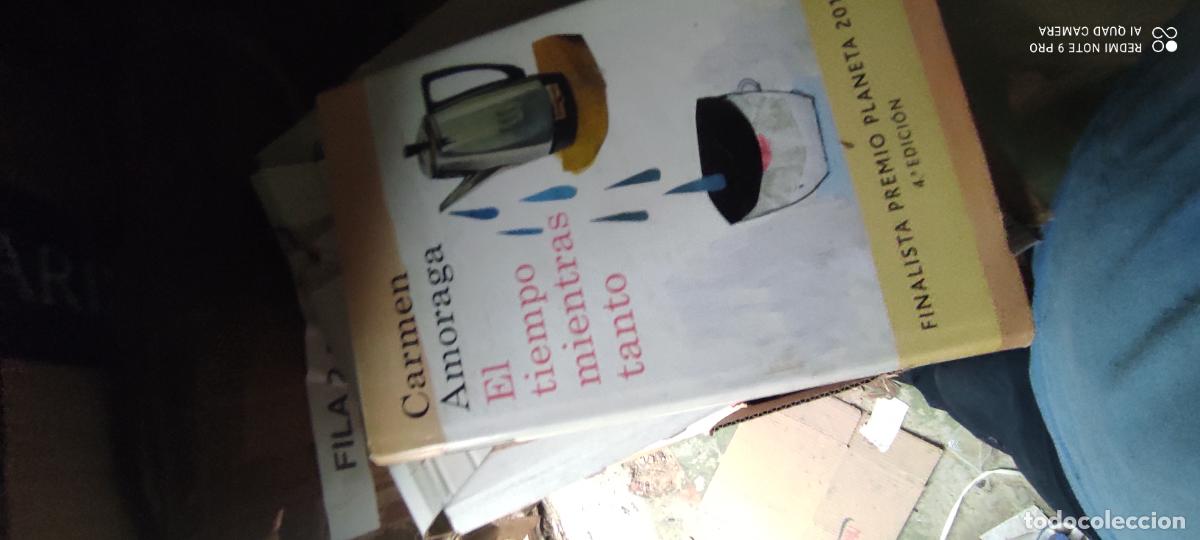 Libri di seconda mano: El tiempo mientras tanto - Amoraga, Carmen