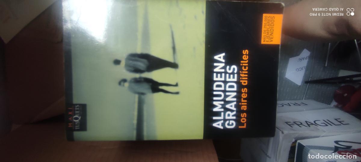 Libros de segunda mano: Almudena Grandes. Los a&ntilde;os dif&iacute;ciles l