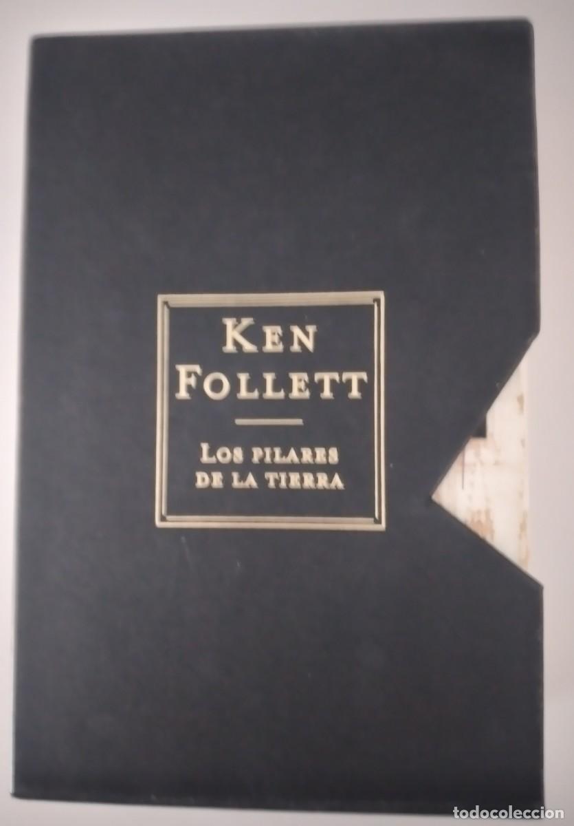 Libros de segunda mano: Los pilares de la tierra (ejemplar en estuche) -Follett, Ken