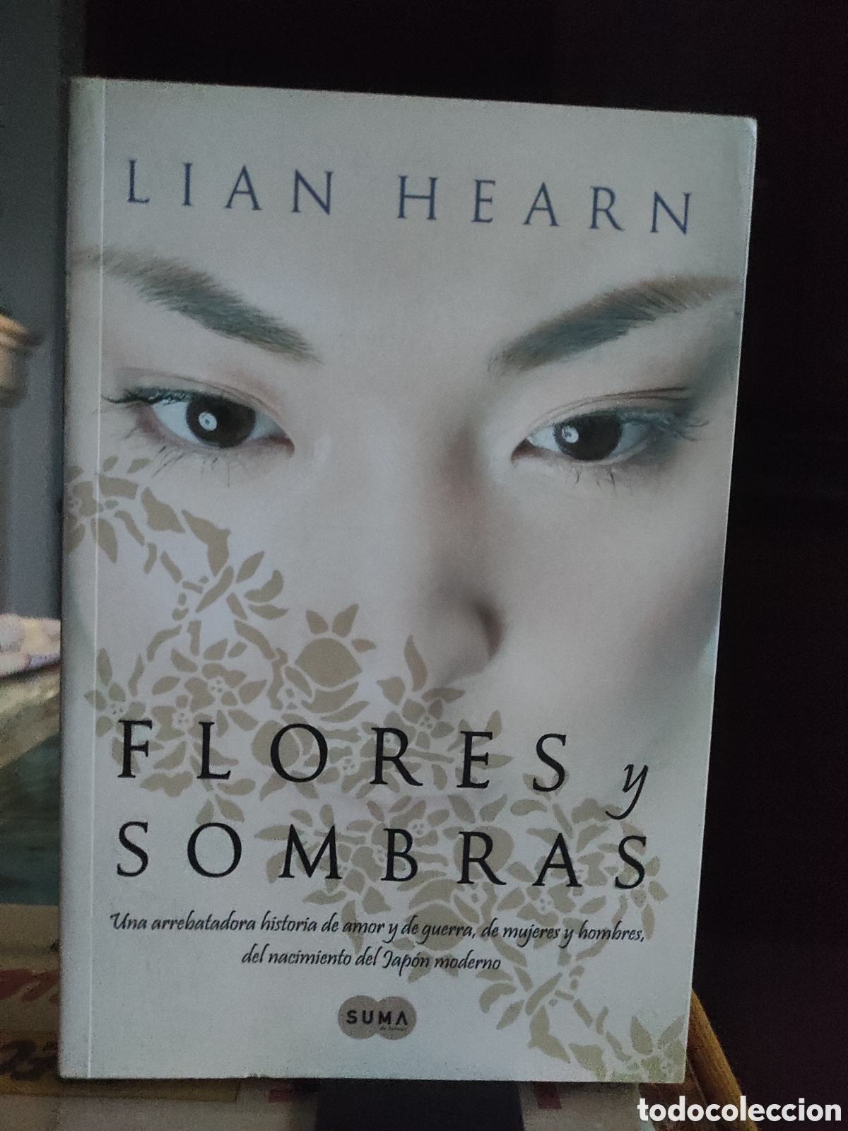 Libros de segunda mano: Lian Hearn - Flores y sombras (PEDIDO MINIMO 10&euro;)