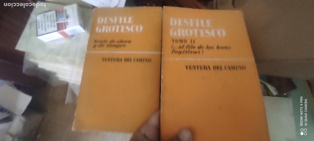 Libros de segunda mano: DESFILE GROTESCO 2 vols. libro