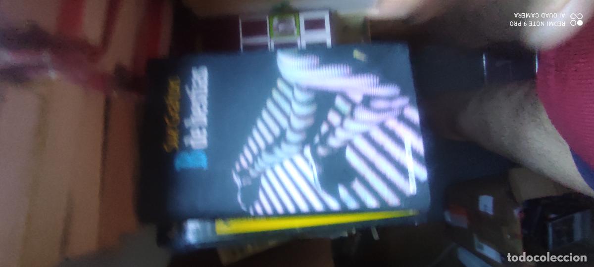 Libros de segunda mano: SUE GRAFTON, B DE BESTIAS