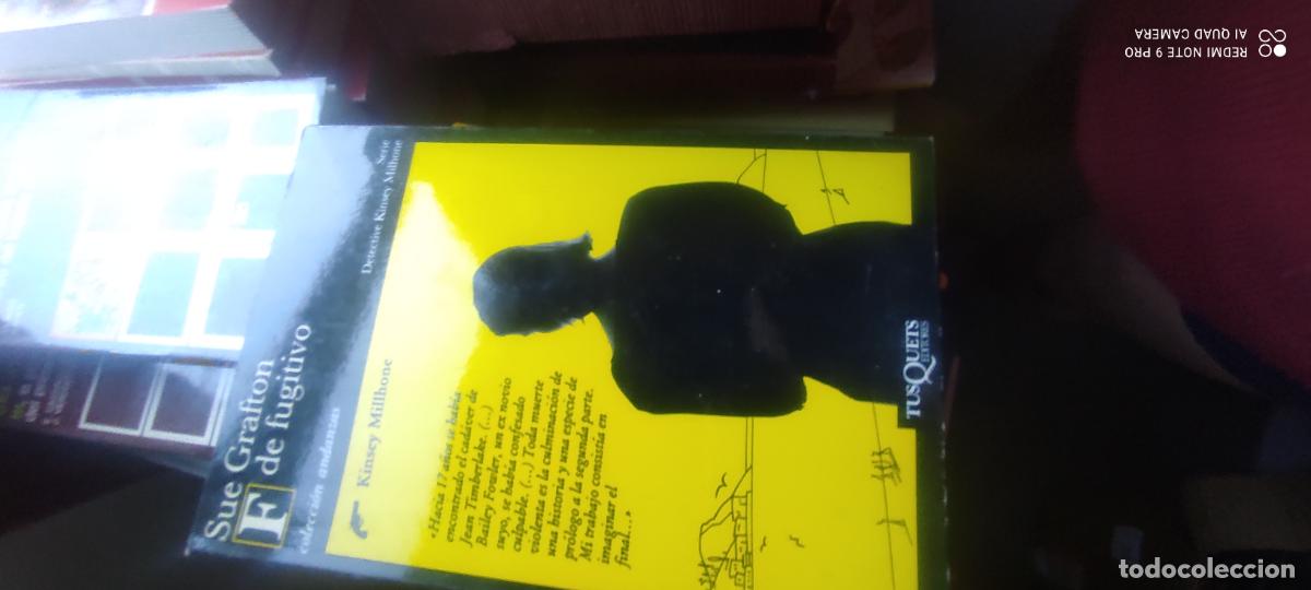 Libros de segunda mano: F de fugitivo - Grafton, Sue