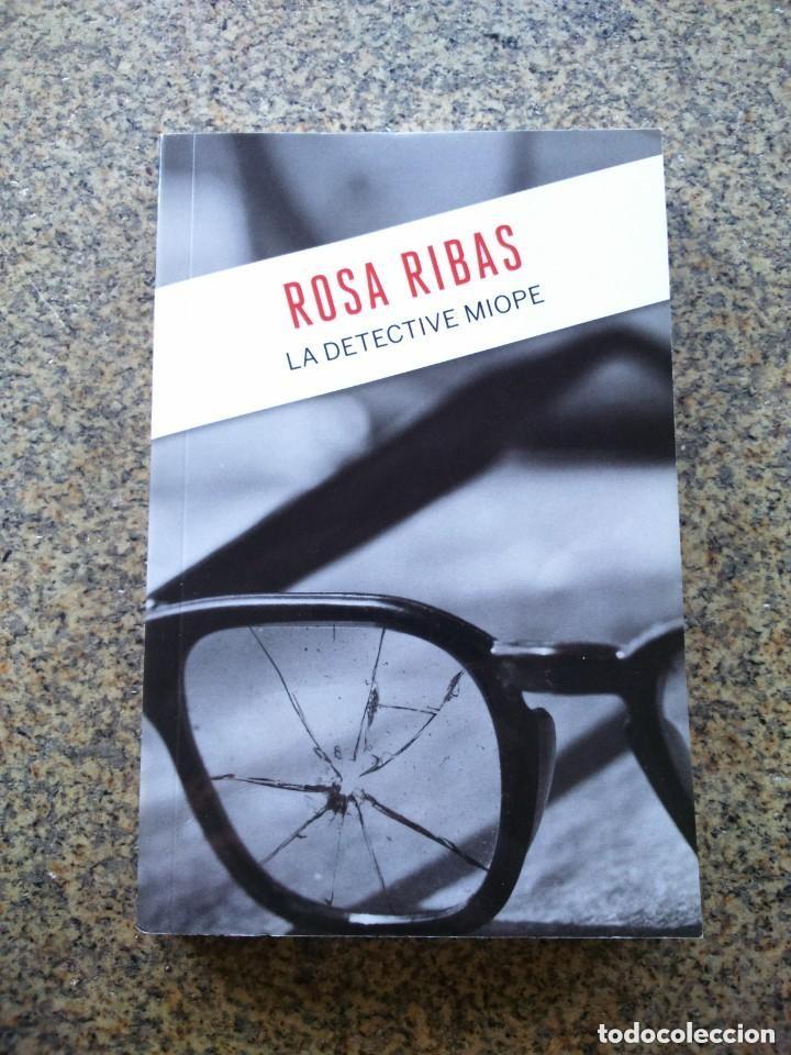 Libros de segunda mano: LA DETECTIVE MIOPE -- ROSA RIBAS