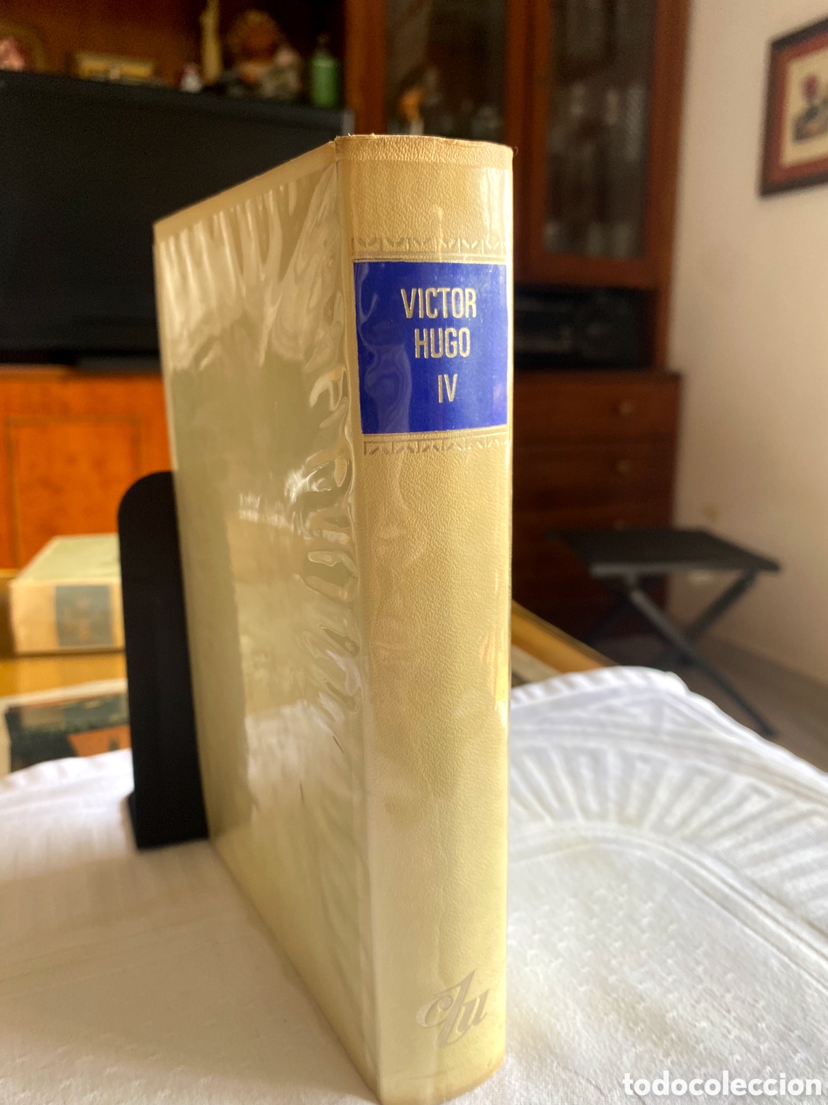 Libros de segunda mano: EL JOROBADO DE NTRA SE&Ntilde;ORA DE PARIS. TOMO IV. VICTOR HUGO - CIRCULO DE LECTORES (PEDIDO MINIMO 10&euro;)