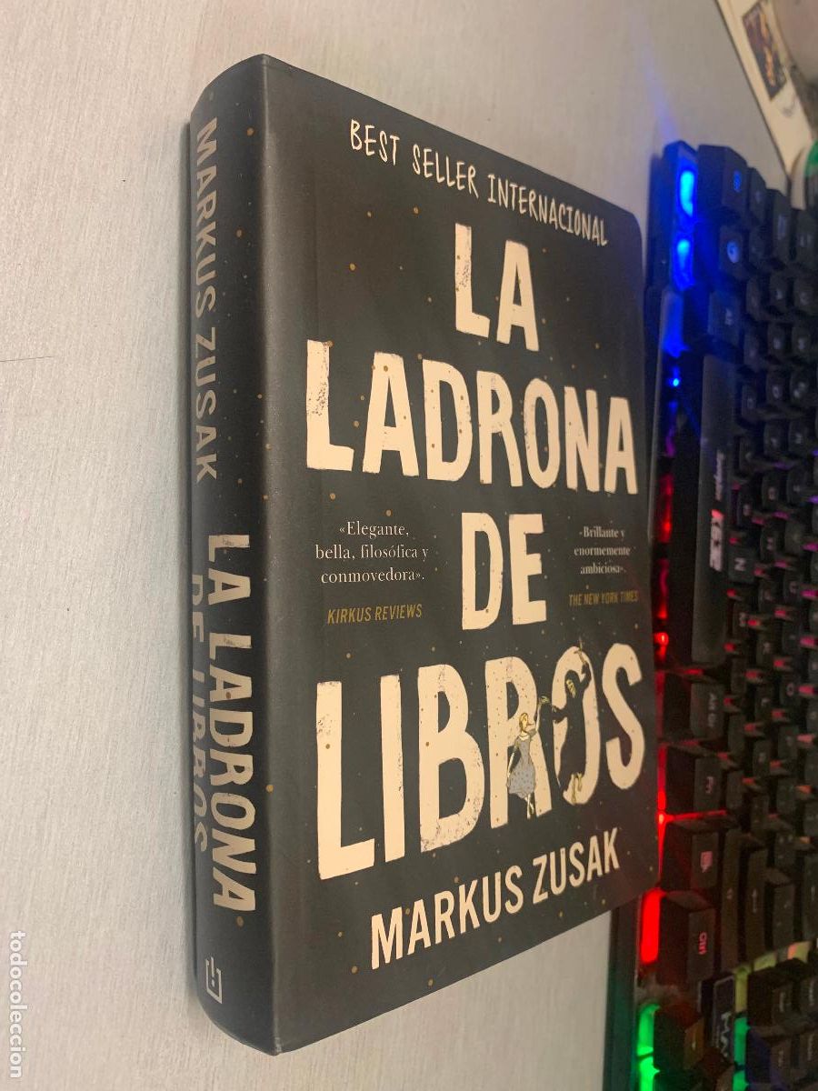 Gebrauchte B&uuml;cher: LA LADRONA DE LIBROS / MARKUS ZUSAK / DEBOLSILLO 2025