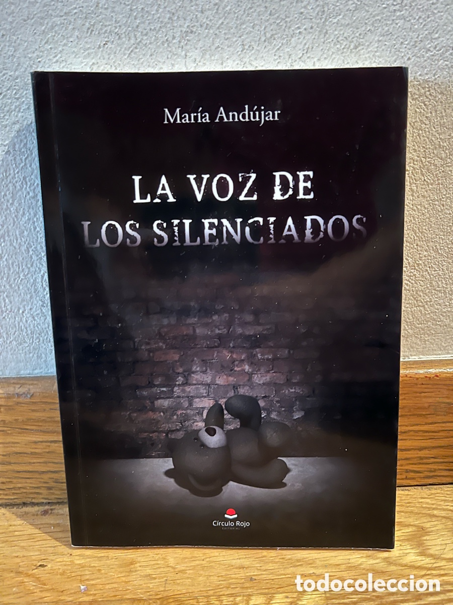 Libros de segunda mano: Mar&iacute;a And&uacute;jar LA VOZ DE LOS SILENCIADOS
