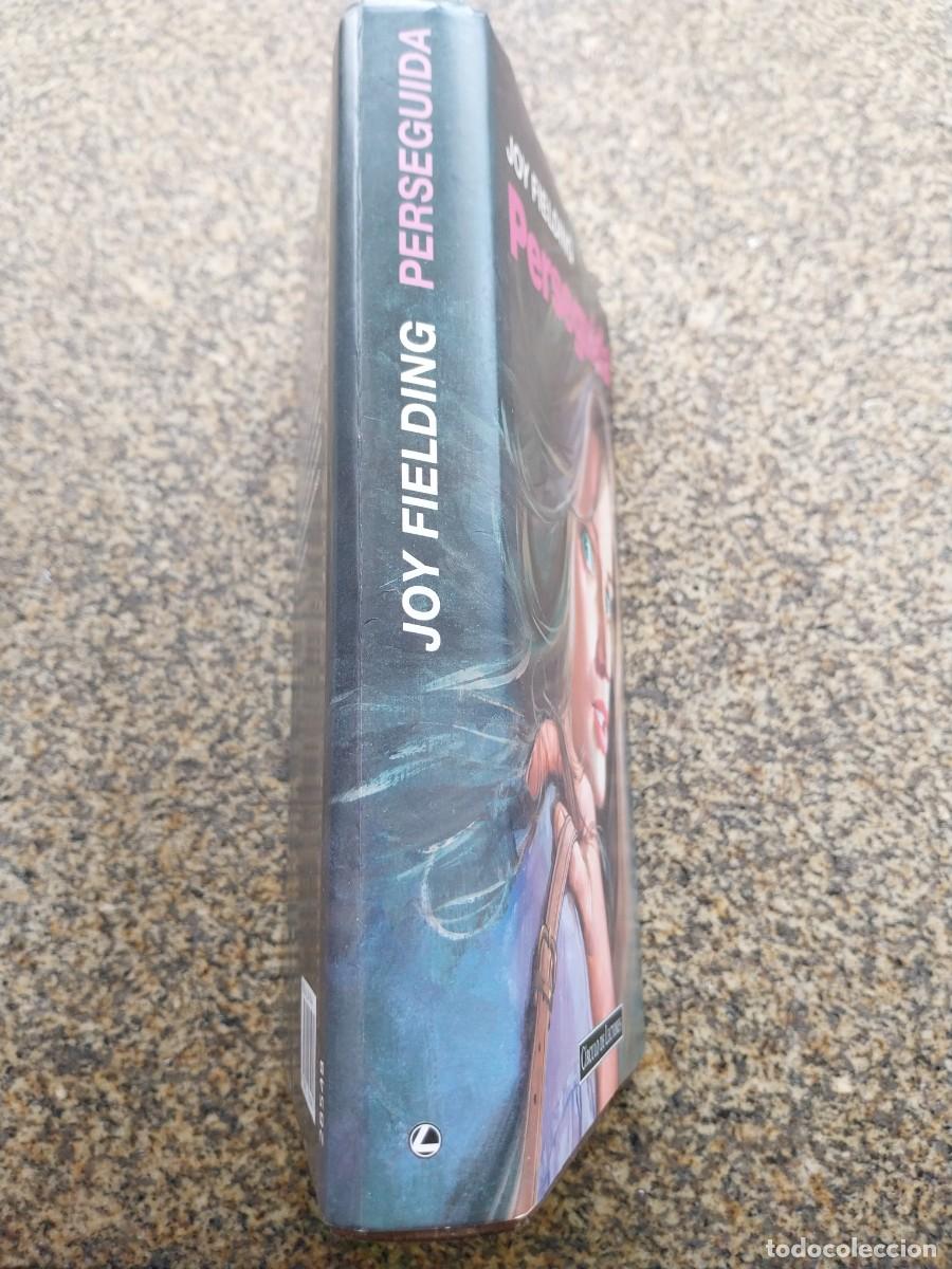 Libros de segunda mano: PERSEGUIDA -- JOY FIELDING -- CIRCULO -- - Foto 3