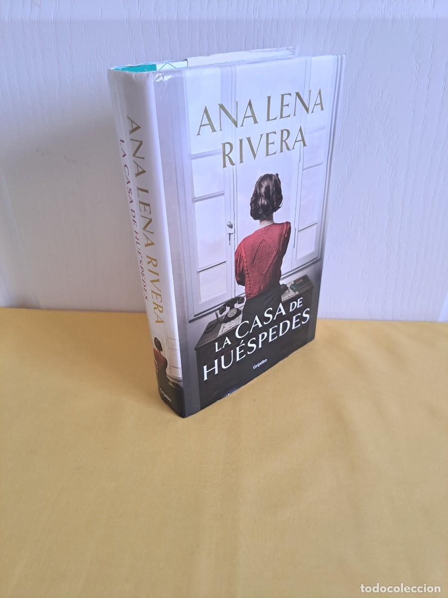 Libros de segunda mano: ANA LENA RIVERA - LA CASA DE HUESPEDES - GRIJALBO 2025