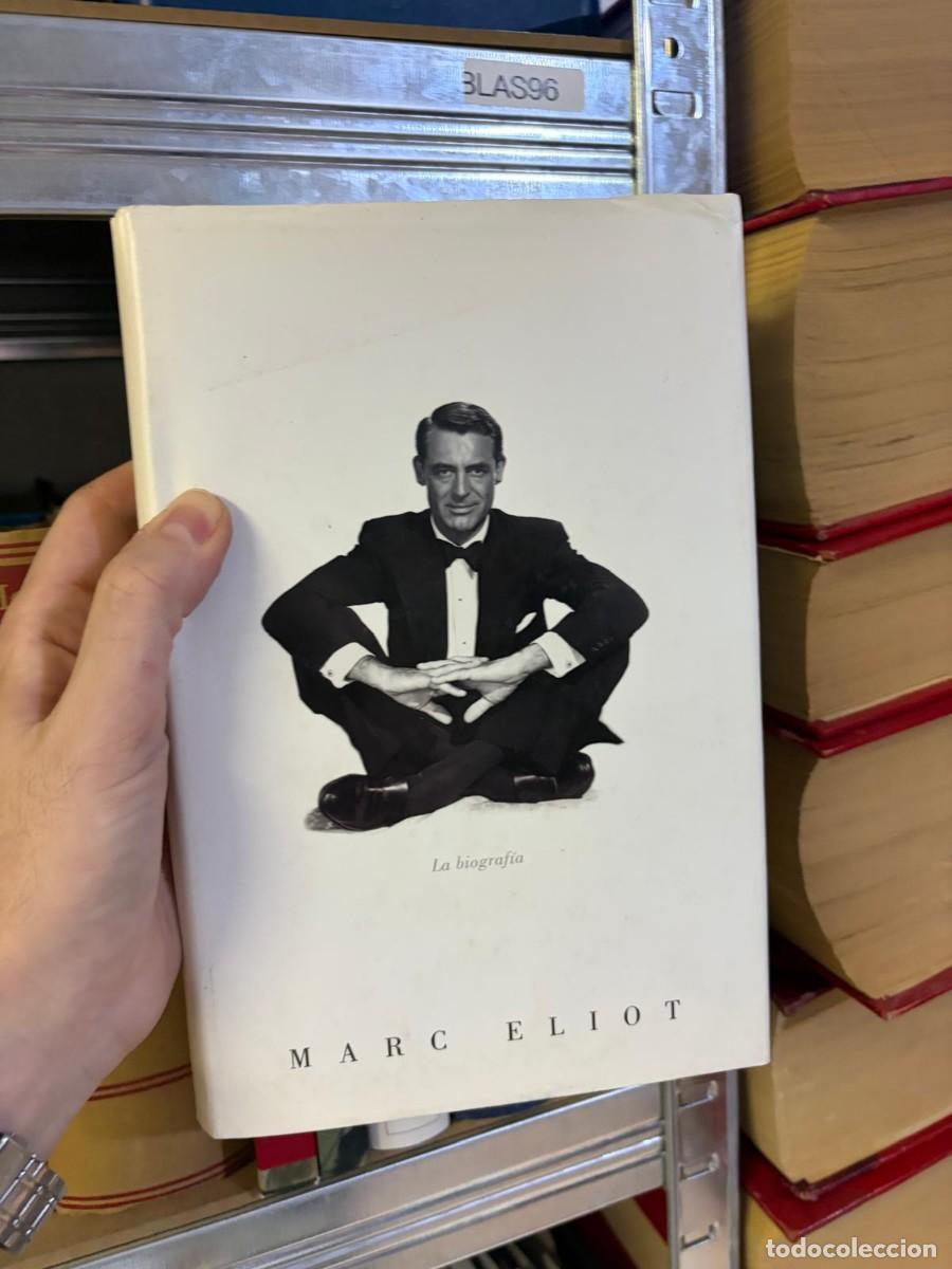 Libros de segunda mano: BLAS96 Marc Eliot. La biograf&iacute;a &mdash; Marc Eliot &mdash; Ediciones B.