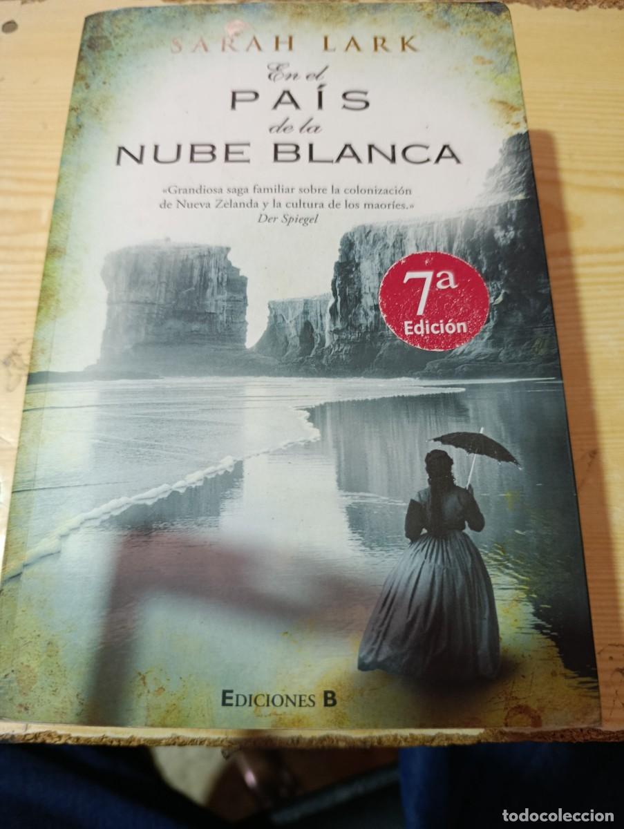 Second hand books: SARAH LARK EN EL PAIS DE LA NUBE BLANCA. SARAH LARK EST32B1